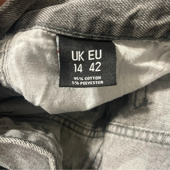 Pretty Little Thing Jeans Us 10 UK 14 High Rise Straight Distressed Women’s - Picture 7 of 11